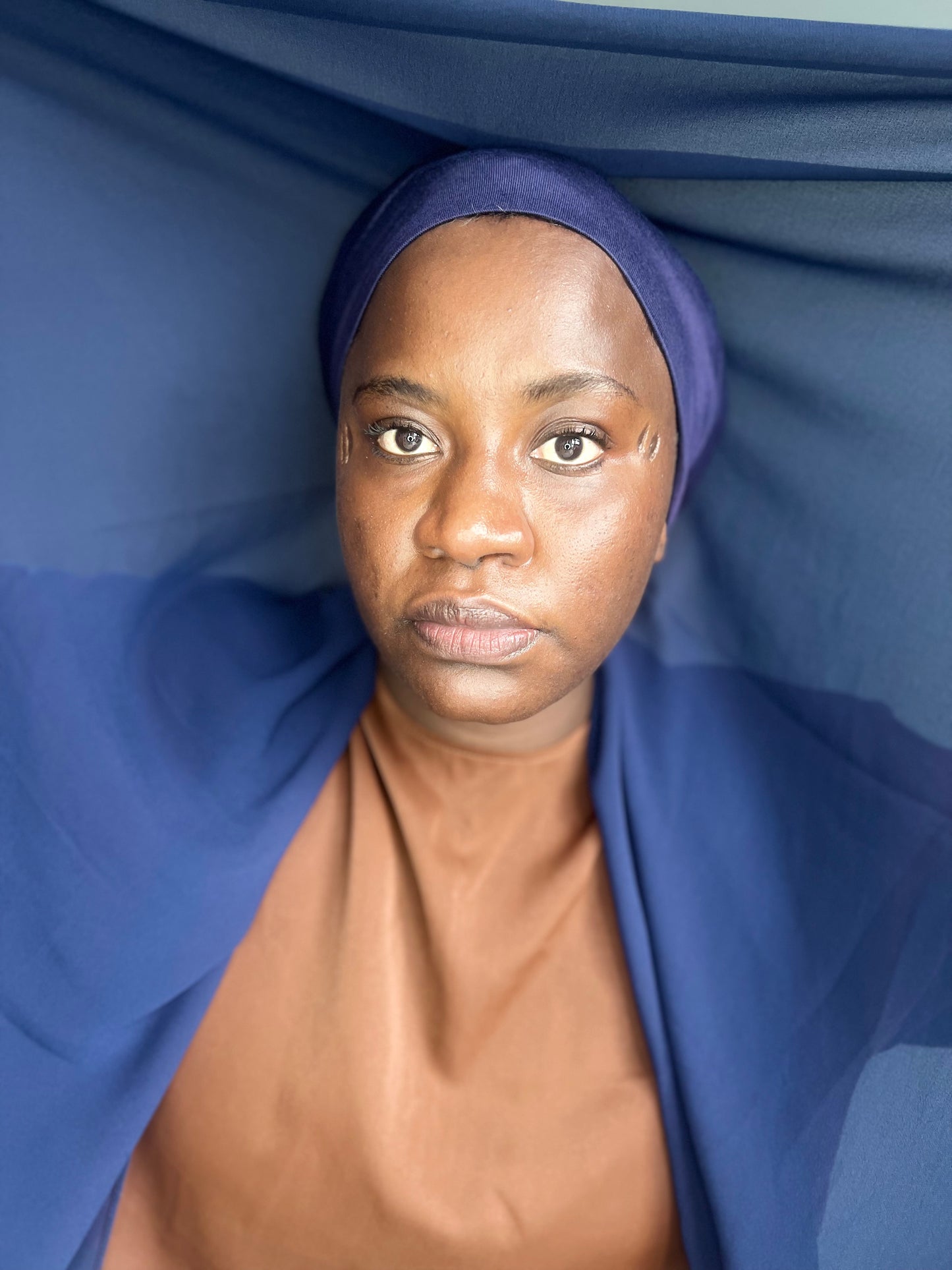 Hijab Chiffon Instantané avec Aimants & Bonnet Intégré